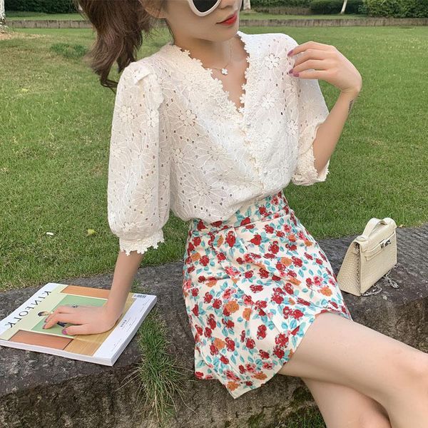 missky women's blouse summer solid white color v-neck hollow short sleeve puff-sleeve lace shirt female new
missky women's blouse summer solid white color v-neck hollow short sleeve puff-sleeve lace shirt female new