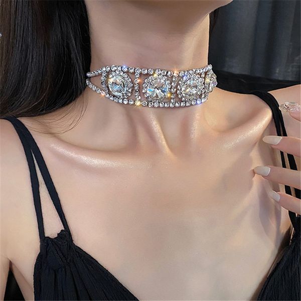 fyuan мода большого кристалл колье ожерелье для женщин геометрической rhinestone ожерелья statement ювелирных изделий партии подарков, Golden;silver
fyuan мода большого кристалл колье ожерелье для женщин геометрической rhinestone ожерелья statement ювелирных изделий партии подарков, Golden;silver
