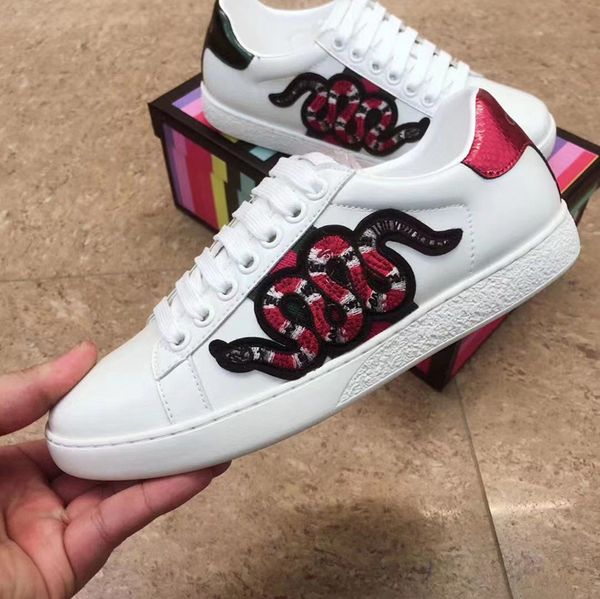 fashion quality designer shoes woman real leather cartoon handmade multicolor gradient technical sneakers men women shoes trainers shoe bags, Black
fashion quality designer shoes woman real leather cartoon handmade multicolor gradient technical sneakers men women shoes trainers shoe bags, Black