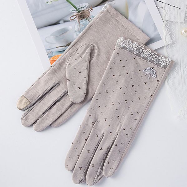 women' wrist summer cotton thin autumn slip-proof touch screen short style uv sunscreen driving gloves guantes, Blue;gray
women' wrist summer cotton thin autumn slip-proof touch screen short style uv sunscreen driving gloves guantes, Blue;gray