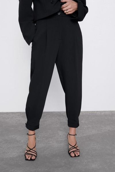 women's pants & capris unique design autumn winter arrival solid black pleated casual turnip trousers, fashionable high waist suit trou, Black;white
women's pants & capris unique design autumn winter arrival solid black pleated casual turnip trousers, fashionable high waist suit trou, Black;white