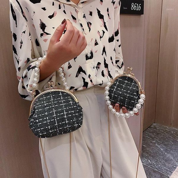 evening bags 20020 women's hand shoulder bag fashion niche pearl ladies clutch korean version of simple shoulder1
evening bags 20020 women's hand shoulder bag fashion niche pearl ladies clutch korean version of simple shoulder1