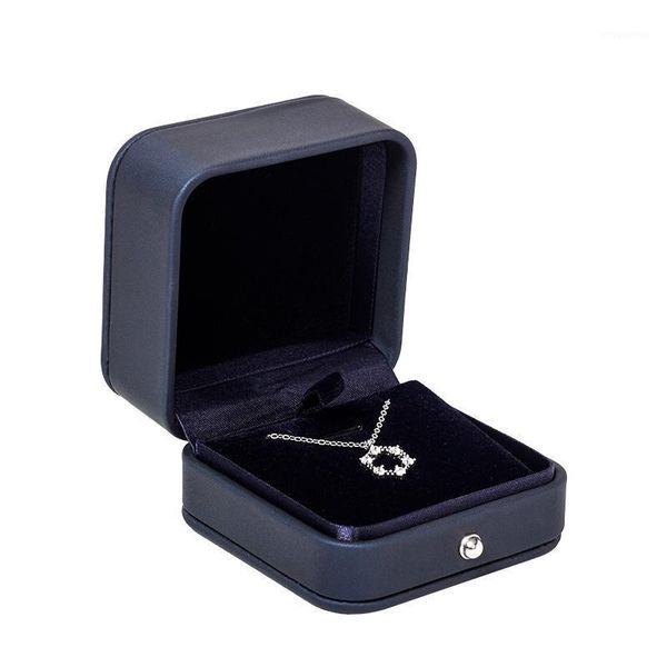 high design 2020 quality pu leather jewelry golden buttons wedding grandeur pendant navy blue organizer storage gift box noble1, Pink;blue
high design 2020 quality pu leather jewelry golden buttons wedding grandeur pendant navy blue organizer storage gift box noble1, Pink;blue
