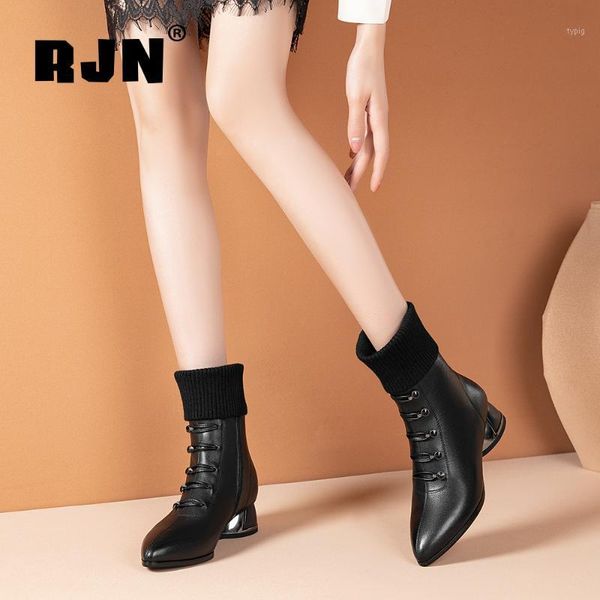 boots rjn woman winter warm short plush lining shoes black button elastic decoration pointed toe round heel leather ankle ro4921
boots rjn woman winter warm short plush lining shoes black button elastic decoration pointed toe round heel leather ankle ro4921