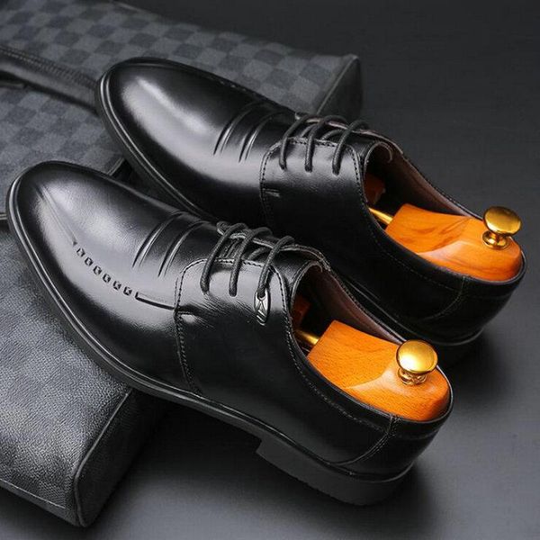 2020 autumn new men pointed dress shoes lace up business shoes men oxford formal c22-12, Black
2020 autumn new men pointed dress shoes lace up business shoes men oxford formal c22-12, Black