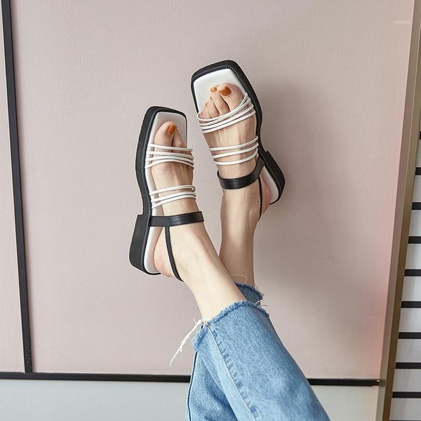 2020 summer leather square head retro color matching middle-heel sandals thick-soled muffin casual wild sandals z8641, Black
2020 summer leather square head retro color matching middle-heel sandals thick-soled muffin casual wild sandals z8641, Black