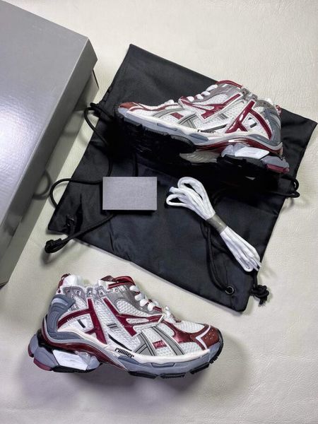 runner 7.0 designers women men casual shoes high-trainers black white running shoe trend all-match jogging hiking 35-45
runner 7.0 designers women men casual shoes high-trainers black white running shoe trend all-match jogging hiking 35-45