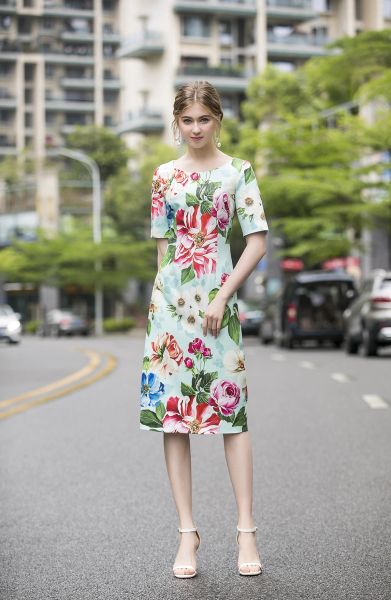128 2021 spring a line short sleeve prom fashion crew neck embroidery flora print above knee brand same style as, Black
128 2021 spring a line short sleeve prom fashion crew neck embroidery flora print above knee brand same style as, Black