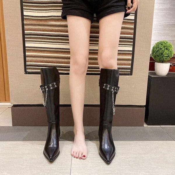 2020 autumn and winter new style knight women's boots pointed toe fashion high heel women's shoes black pu knee-length boots
2020 autumn and winter new style knight women's boots pointed toe fashion high heel women's shoes black pu knee-length boots