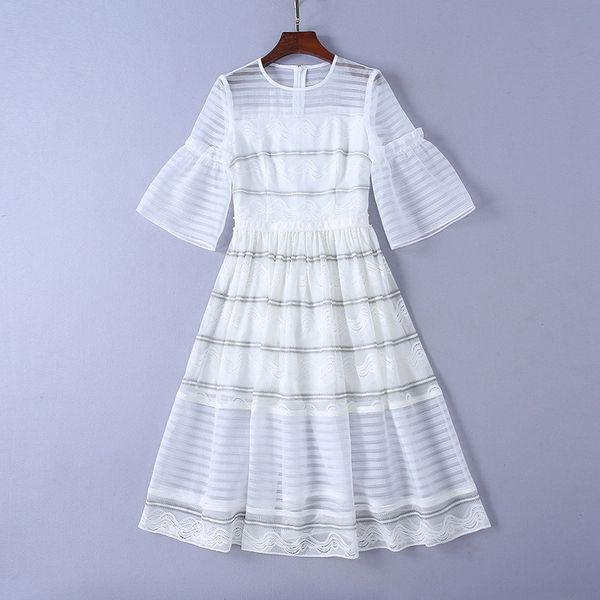 milan runway dress 2019 spring summer white o neck 1/2 sleeve panelled tulle sheer designer dress brand same style dress 010512, Black
milan runway dress 2019 spring summer white o neck 1/2 sleeve panelled tulle sheer designer dress brand same style dress 010512, Black