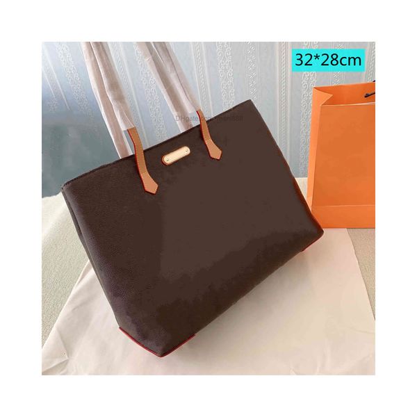 fashion women shopping bags medieval mother totes designer shoudler bag with printed flowers medium size 
fashion women shopping bags medieval mother totes designer shoudler bag with printed flowers medium size