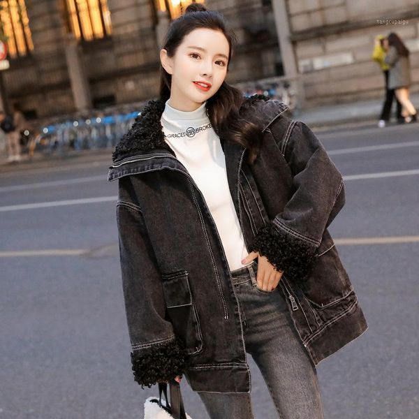 2020 new black big lapel denim jacket women's winter loose lamb wool and velvet thick denim cotton padded l81
2020 new black big lapel denim jacket women's winter loose lamb wool and velvet thick denim cotton padded l81