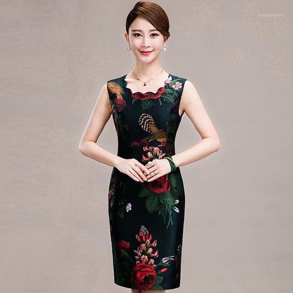work dresses mother of bride dress suit long sleeve uniform for wedding vintage elegant chic ladies plus size two piece set1, White;black
work dresses mother of bride dress suit long sleeve uniform for wedding vintage elegant chic ladies plus size two piece set1, White;black