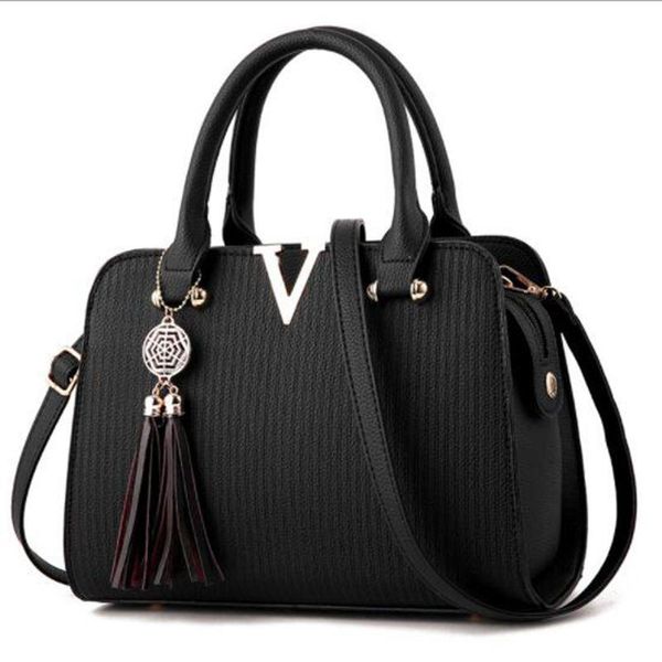 v style women leather handbag tassel luxury handbags women bags designer crossbody bag for 2020 sac a main ladies hand bag
v style women leather handbag tassel luxury handbags women bags designer crossbody bag for 2020 sac a main ladies hand bag