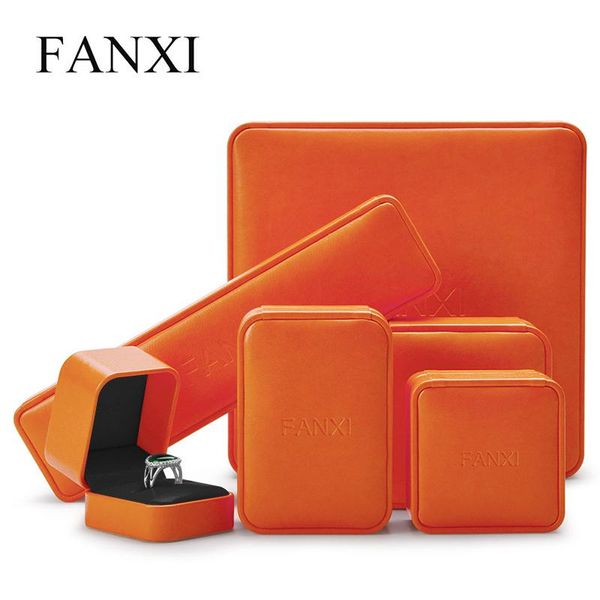 oirlv jewelry box orange кожа pu кольцо подарок венчание коробка ювелирные изделия для серьги подвески организатора case, Pink;blue
oirlv jewelry box orange кожа pu кольцо подарок венчание коробка ювелирные изделия для серьги подвески организатора case, Pink;blue