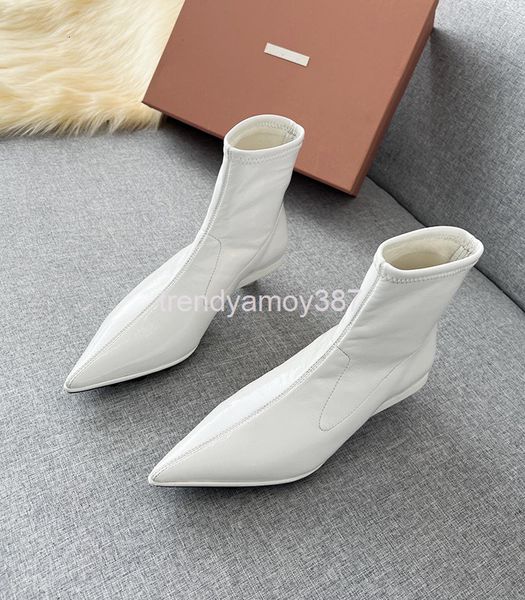 boots versatile lady pointed head thin heel middle sleeve short boots children's winter patent leather fashion women, Black
boots versatile lady pointed head thin heel middle sleeve short boots children's winter patent leather fashion women, Black