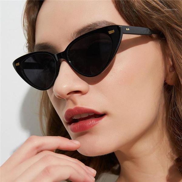 new european and american cat eye sunglasses trend personality retro ladies sunglasses wild street shooting glasses uv4001, White;black
new european and american cat eye sunglasses trend personality retro ladies sunglasses wild street shooting glasses uv4001, White;black