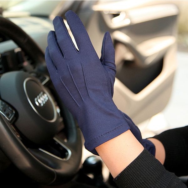 summer sunscreen gloves male thin style breathable non-slip five-fingers driving gloves for man absorb sweat sz105w1 201020, Blue;gray
summer sunscreen gloves male thin style breathable non-slip five-fingers driving gloves for man absorb sweat sz105w1 201020, Blue;gray