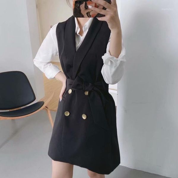 fashion 2020 blazer vest women casual waistcoat long suit vest female jacket coat with belt black office lady xz25151, Black;white
fashion 2020 blazer vest women casual waistcoat long suit vest female jacket coat with belt black office lady xz25151, Black;white