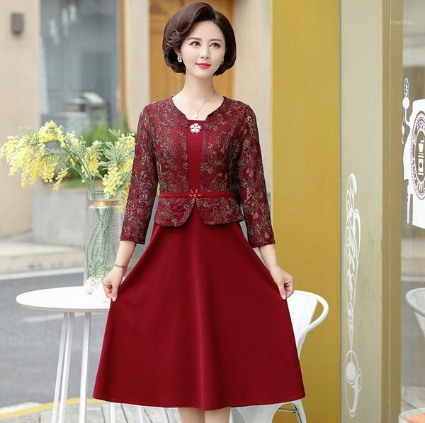 fashion elegant middle age mother dresses blue and red wedding party dress 2020 new plus size women fake two pieces lace vestido1, Black;gray
fashion elegant middle age mother dresses blue and red wedding party dress 2020 new plus size women fake two pieces lace vestido1, Black;gray