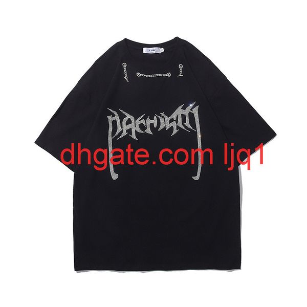 letter drill short sleeve t-shirt men's fashion brand chain decoration half sleeve street trend loose five sleeve t-shirt, White;black
letter drill short sleeve t-shirt men's fashion brand chain decoration half sleeve street trend loose five sleeve t-shirt, White;black