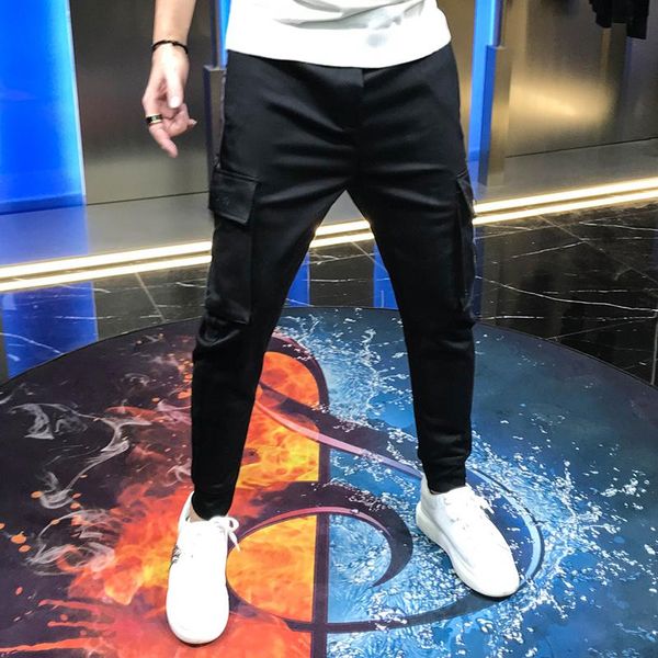 men's pants europe 2021 trend autumn style versatile fashion letter splicing big pocket elastic mid waist handsome overalls man, Black
men's pants europe 2021 trend autumn style versatile fashion letter splicing big pocket elastic mid waist handsome overalls man, Black