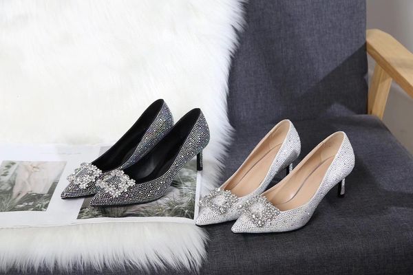 single shoe women 2020 new slim high heel bright silver pointed flat shoes women's diamond square buckle mid heel shallow mouth wedding, Black
single shoe women 2020 new slim high heel bright silver pointed flat shoes women's diamond square buckle mid heel shallow mouth wedding, Black