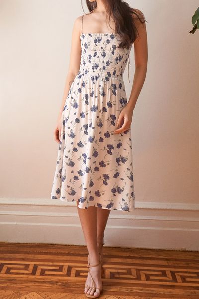 2020 spring summer spaghetti strap square neck multicolor floral print ribbon tie knee-length dress women fashion dresses s2718206, Black;gray
2020 spring summer spaghetti strap square neck multicolor floral print ribbon tie knee-length dress women fashion dresses s2718206, Black;gray