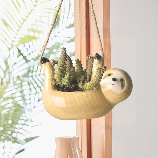 creative ceramic hanging flower plant pots scindapsus chlorophytum hanging flower basket cartoons animal vase garden decoration
creative ceramic hanging flower plant pots scindapsus chlorophytum hanging flower basket cartoons animal vase garden decoration