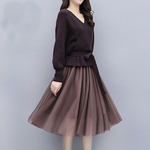 2021 new autumn winter women's clothes solid color with low-v fashion versatile sweet sleeve knitting suit two-piece temperament 44h3, Gray
2021 new autumn winter women's clothes solid color with low-v fashion versatile sweet sleeve knitting suit two-piece temperament 44h3, Gray