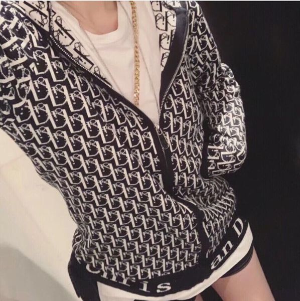 2020 fashion man women jacket coat women winter jacket couples winter coat hoodies sweatshirt cardigan sweater knitwear ing, Black;brown
2020 fashion man women jacket coat women winter jacket couples winter coat hoodies sweatshirt cardigan sweater knitwear ing, Black;brown