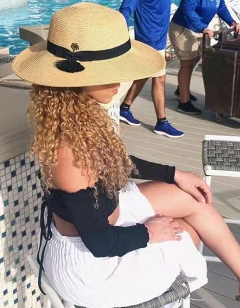 super chic honey blonde curly ponytail hair extension wrap tight around drawstring pony tail hairpiece vacation mood 120g color 27, Black
super chic honey blonde curly ponytail hair extension wrap tight around drawstring pony tail hairpiece vacation mood 120g color 27, Black