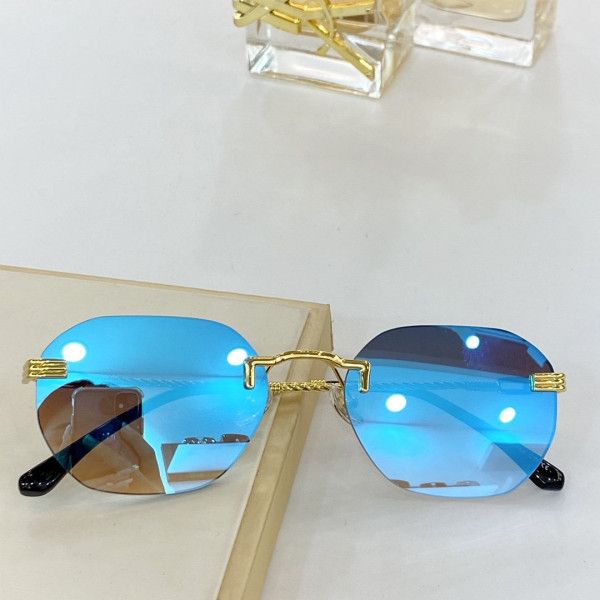 new c1431 fashion sunglasses square shape suitable for fashion avant-garde style uv lens anti-ultraviolet trend with high-quality box
new c1431 fashion sunglasses square shape suitable for fashion avant-garde style uv lens anti-ultraviolet trend with high-quality box