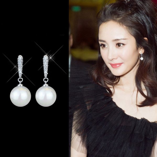 cute pearl earrings gift female vintage jewelry gold pendants small fashion trend designer earrings for women, Golden
cute pearl earrings gift female vintage jewelry gold pendants small fashion trend designer earrings for women, Golden
