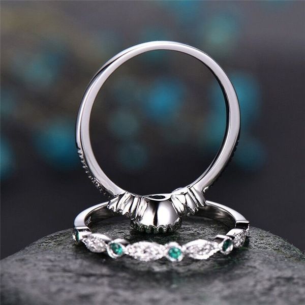 new inset emerald zircon ring female fashion sapphire engagement ring, Golden;silver
new inset emerald zircon ring female fashion sapphire engagement ring, Golden;silver