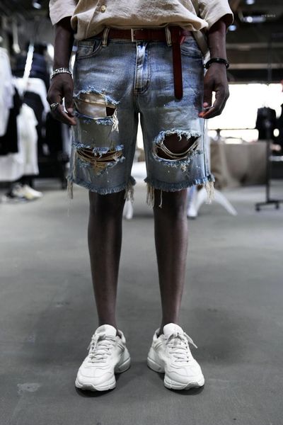 korean summer men's new spray painting beggar big hole old fashion jeans shorts personalized hip hop high street style1, Blue
korean summer men's new spray painting beggar big hole old fashion jeans shorts personalized hip hop high street style1, Blue