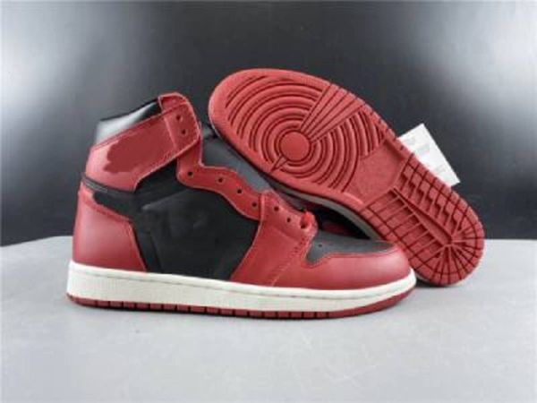 with box 2020 mens and womens outdoor shoes sneakers 1s bq4422-600 banned red black sports shoes for men trainers us7-12
with box 2020 mens and womens outdoor shoes sneakers 1s bq4422-600 banned red black sports shoes for men trainers us7-12