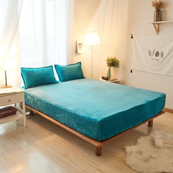 bedding sets dark green color solid 3pcs bed sheet with pillowcase linen mattress covers fitted elastic bedding1
bedding sets dark green color solid 3pcs bed sheet with pillowcase linen mattress covers fitted elastic bedding1