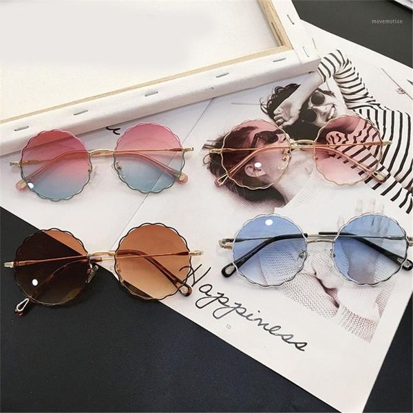 retro classic vintage round sunglasses designer sun glasses women metal frame black lens eyewear sunglasses1, White;black
retro classic vintage round sunglasses designer sun glasses women metal frame black lens eyewear sunglasses1, White;black