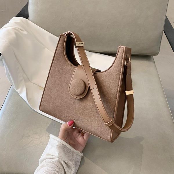 olsitti retro pu leather crossbody bags for women 2020 winter shoulder handbags and purses luxury fashion bucket bag
olsitti retro pu leather crossbody bags for women 2020 winter shoulder handbags and purses luxury fashion bucket bag