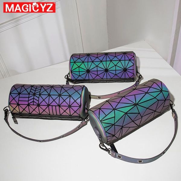 new brand designer elegant women's shoulder bag 2021 japanese sweet girl fashion luminous handbag cylindrical crossbody bag
new brand designer elegant women's shoulder bag 2021 japanese sweet girl fashion luminous handbag cylindrical crossbody bag