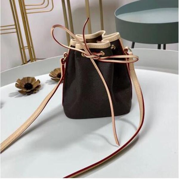 2020 new luxury design women's shoulder bags high-quality genuine leather mini bucket bag fashion nan0 n0e bag ing
2020 new luxury design women's shoulder bags high-quality genuine leather mini bucket bag fashion nan0 n0e bag ing