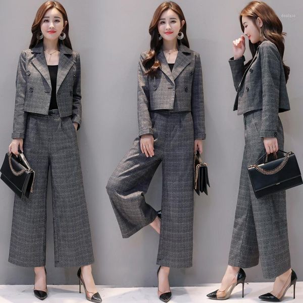 women's 2020 spring new retro hong kong style plaid two-piece set wide leg pants professional wear shows thin trend1, White;black
women's 2020 spring new retro hong kong style plaid two-piece set wide leg pants professional wear shows thin trend1, White;black