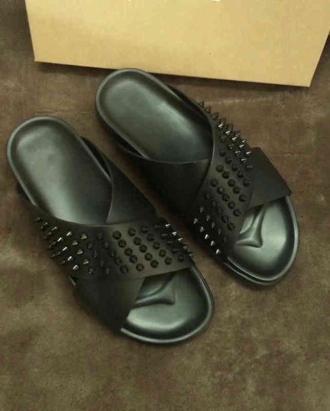 slippers sandals fashion slide slippers for men women with original box designer beach flip flops slipper quality 0525 21kh, Black
slippers sandals fashion slide slippers for men women with original box designer beach flip flops slipper quality 0525 21kh, Black