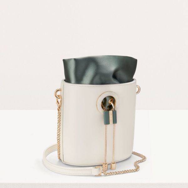 bucket pw2-15210010 women's metal tassel bucket pendant ringshoulder bag ring pw2-15210010 women's ring metal tassel pendant shoul
bucket pw2-15210010 women's metal tassel bucket pendant ringshoulder bag ring pw2-15210010 women's ring metal tassel pendant shoul