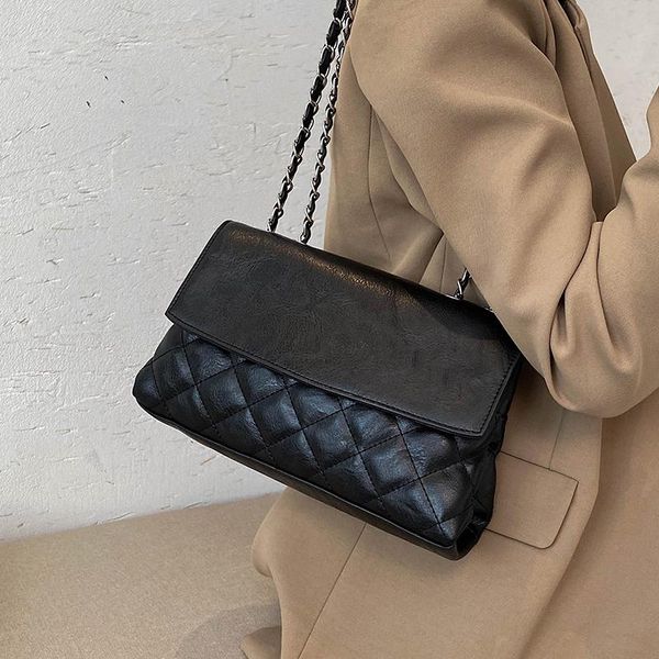 small chain pu leather crossbody bags for women 2021 trending quilted designer handbags trend hand bag
small chain pu leather crossbody bags for women 2021 trending quilted designer handbags trend hand bag