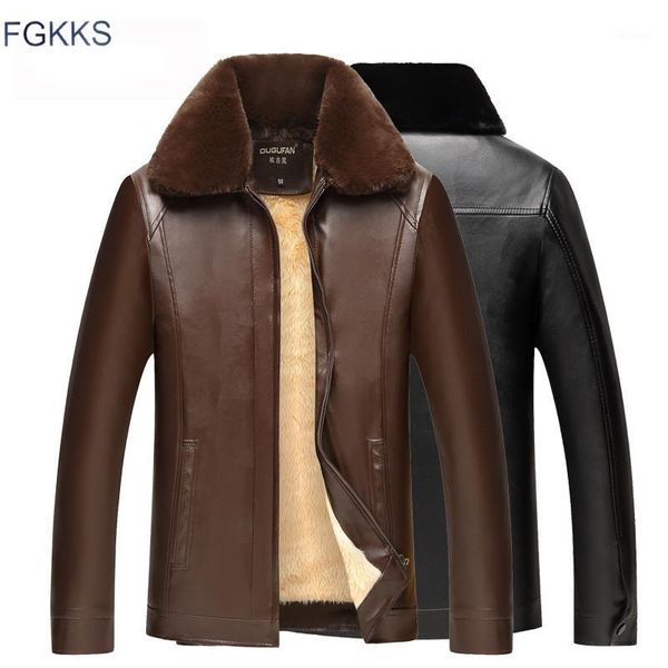fgkks men pu leather jackets winter brand new business casual men's leather coats male fur collar thick section jacket1, Black
fgkks men pu leather jackets winter brand new business casual men's leather coats male fur collar thick section jacket1, Black
