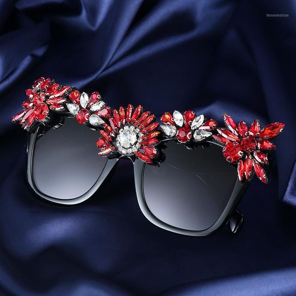 2020 fashion design women sunglasses luxury crystal retro vintage rave festival oversized sunglasses gafas de sol mujer1, White;black
2020 fashion design women sunglasses luxury crystal retro vintage rave festival oversized sunglasses gafas de sol mujer1, White;black