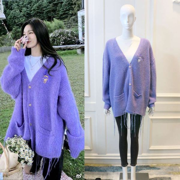 autumn winter 2020 new shen mengchen same loose and lazy style v-neck purple cardigan sweater coat women's medium length, White;black
autumn winter 2020 new shen mengchen same loose and lazy style v-neck purple cardigan sweater coat women's medium length, White;black