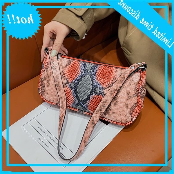 fashion printed women's 2020 new texture armpit shoulder versatile niche small square bag
fashion printed women's 2020 new texture armpit shoulder versatile niche small square bag